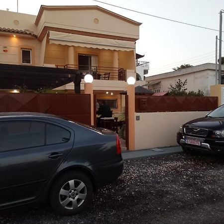 Villa Avatos - Near To The Port Of Rafina And The Airport Of Athens Agios Spyridon  Ngoại thất bức ảnh